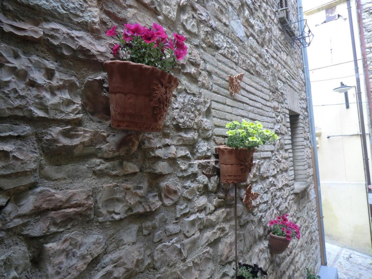 La Corta Di Spello Camere Exterior photo